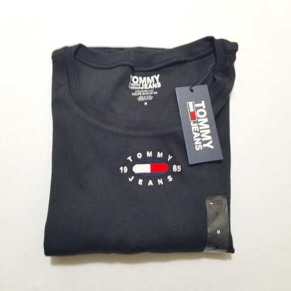 NWT Tommy Hilfiger Women's Cropped Fit Top Shirt Long Sleeve Embroidered‎ Logo - Picture 4 of 4